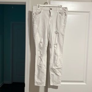 White distressed Old Navy Rockstar jeans